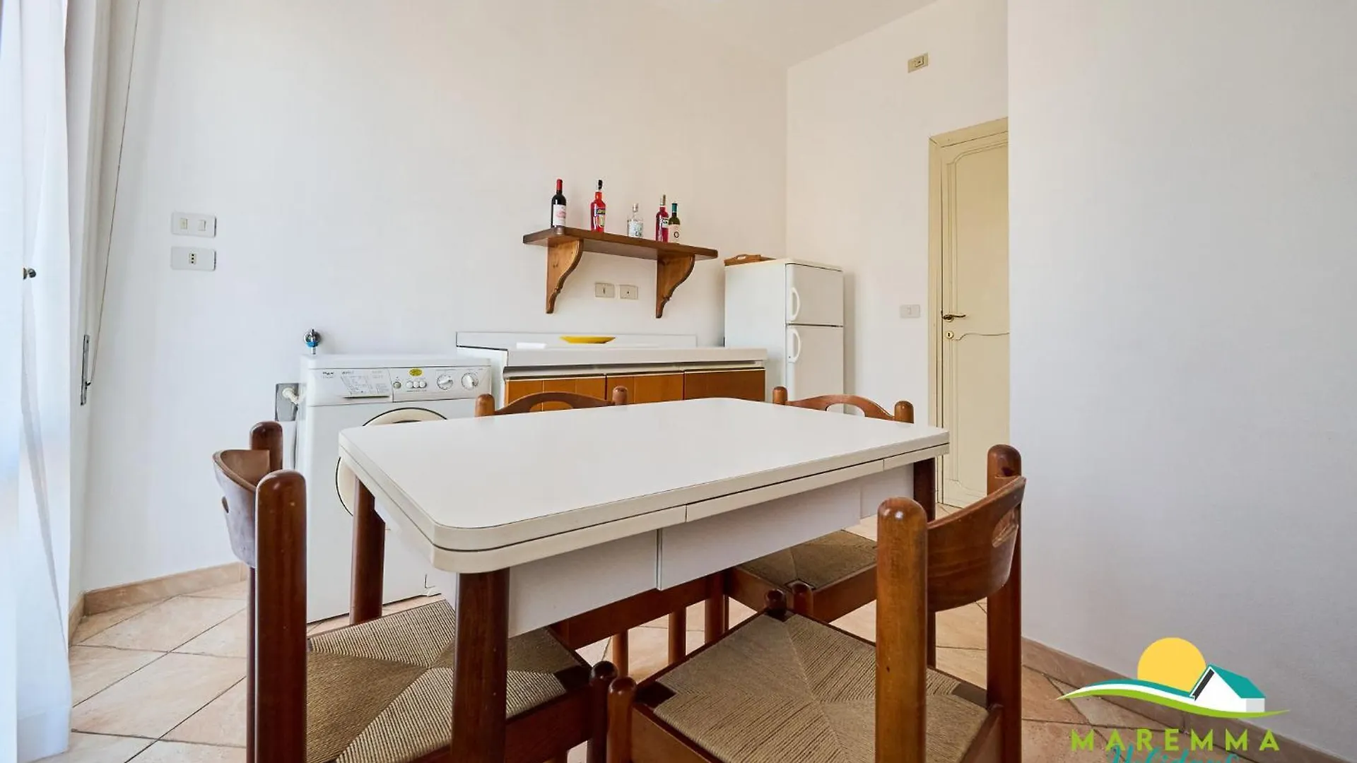 Maremma Holidays Zot'S Penthouse Follonica 0*,